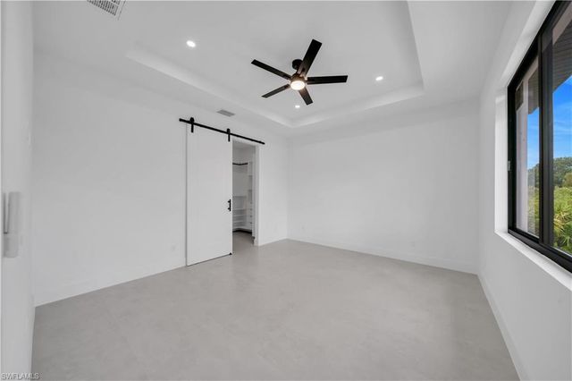 2606 40th ST SW, Lehigh Acres, FL 33976