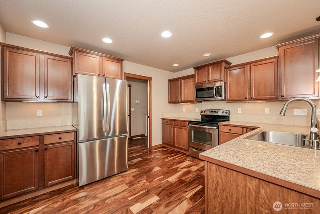 2225 Dickinson Avenue NW, Olympia, WA 98502