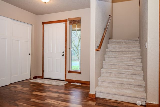 2225 Dickinson Avenue NW, Olympia, WA 98502