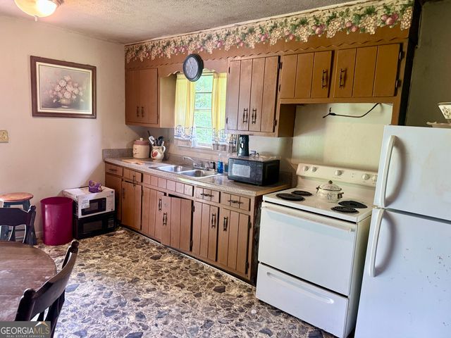 191 Steven Street, Summerville, GA 30747