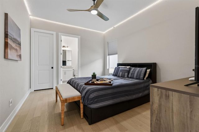 8331 REDONDA LOOP, Lakewood Ranch, FL 34202