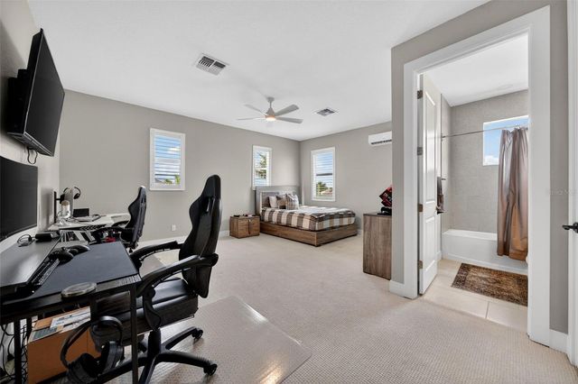 8331 REDONDA LOOP, Lakewood Ranch, FL 34202