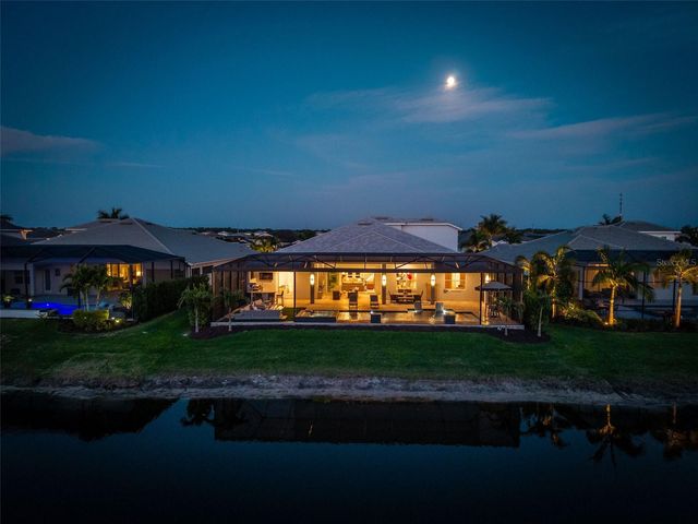 8331 REDONDA LOOP, Lakewood Ranch, FL 34202