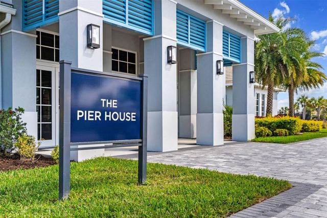 8331 REDONDA LOOP, Lakewood Ranch, FL 34202