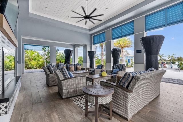 8331 REDONDA LOOP, Lakewood Ranch, FL 34202