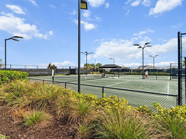 8331 REDONDA LOOP, Lakewood Ranch, FL 34202