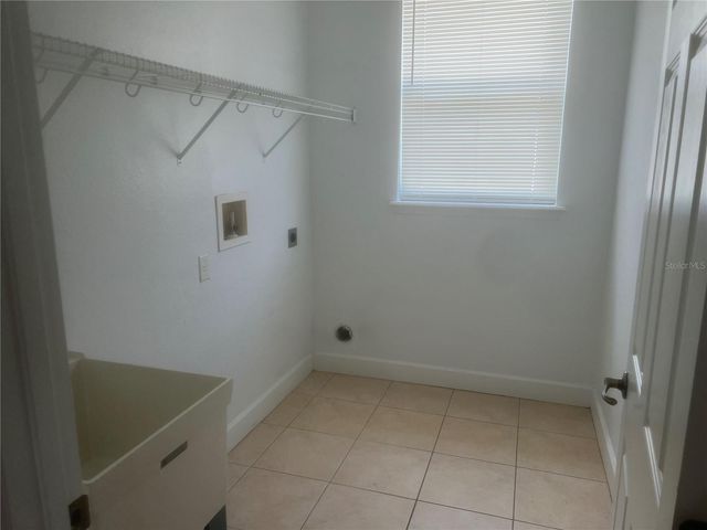 2818 KINSLEY STREET, Lakeland, FL 33812