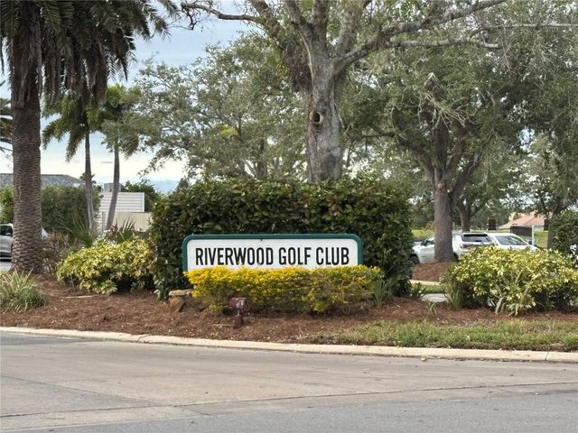 13752 LONG LAKE LANE, Port Charlotte, FL 33953