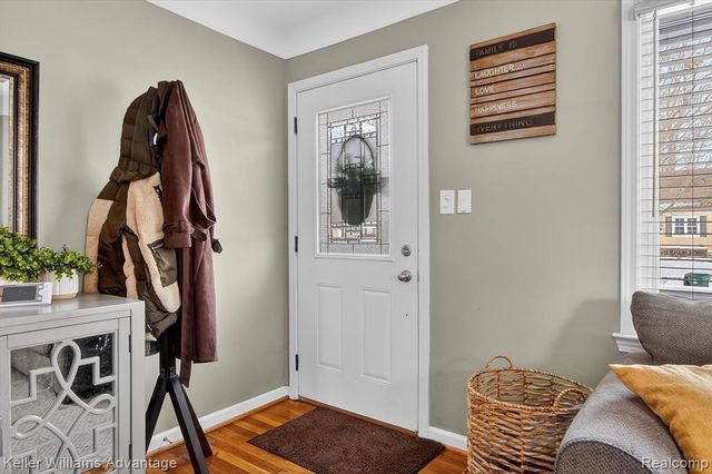 1526 Donald Avenue, Royal Oak, MI 48073