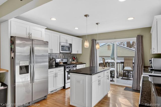 1526 Donald Avenue, Royal Oak, MI 48073