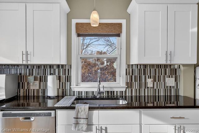 1526 Donald Avenue, Royal Oak, MI 48073