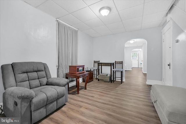 435 W CENTRE ST, Shenandoah, PA 17976