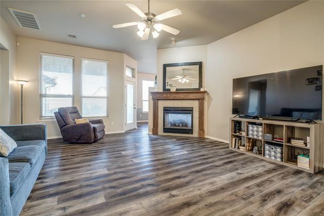 3320 Brighton Place, Yukon, OK 73099