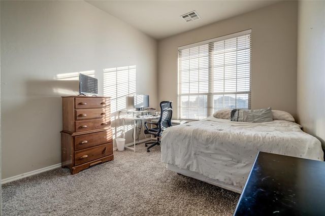 3320 Brighton Place, Yukon, OK 73099