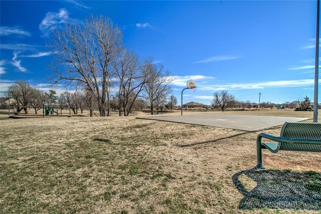 3320 Brighton Place, Yukon, OK 73099