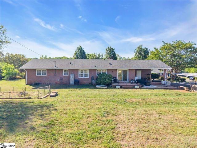 141 Mcjunkin Drive, Pickens, SC 29671