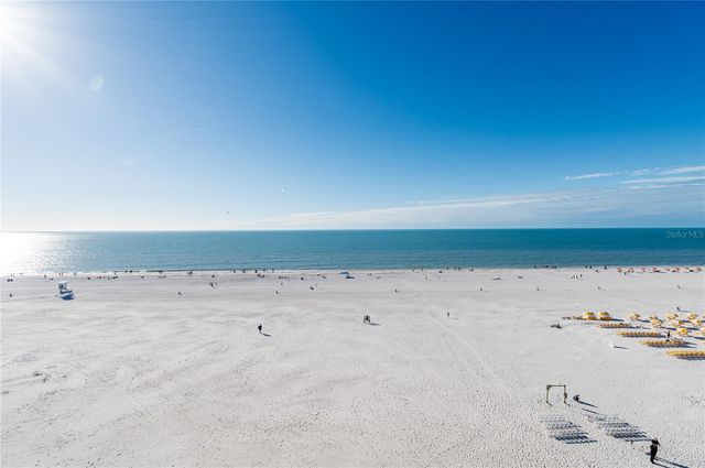 11 BAYMONT STREET 702, Clearwater Beach, FL 33767