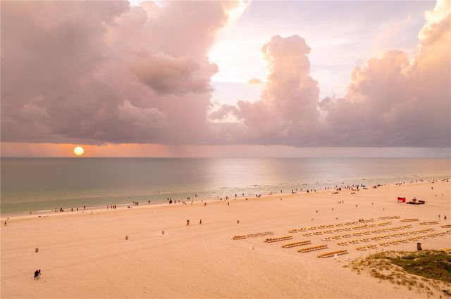 11 BAYMONT STREET 702, Clearwater Beach, FL 33767