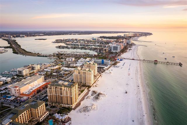 11 BAYMONT STREET 702, Clearwater Beach, FL 33767