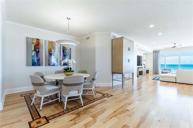 11 BAYMONT STREET 702, Clearwater Beach, FL 33767