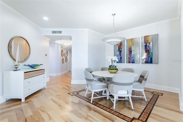 11 BAYMONT STREET 702, Clearwater Beach, FL 33767