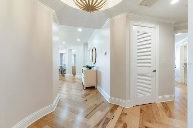 11 BAYMONT STREET 702, Clearwater Beach, FL 33767