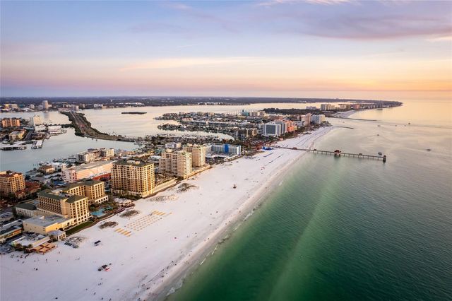 11 BAYMONT STREET 702, Clearwater Beach, FL 33767