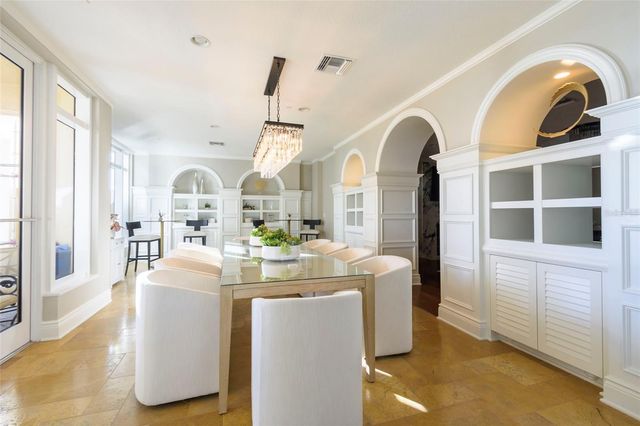 11 BAYMONT STREET 702, Clearwater Beach, FL 33767