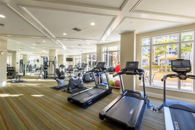 11 BAYMONT STREET 702, Clearwater Beach, FL 33767