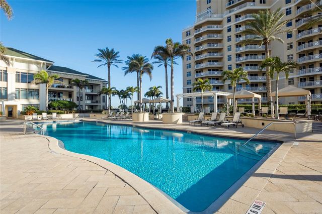 11 BAYMONT STREET 702, Clearwater Beach, FL 33767