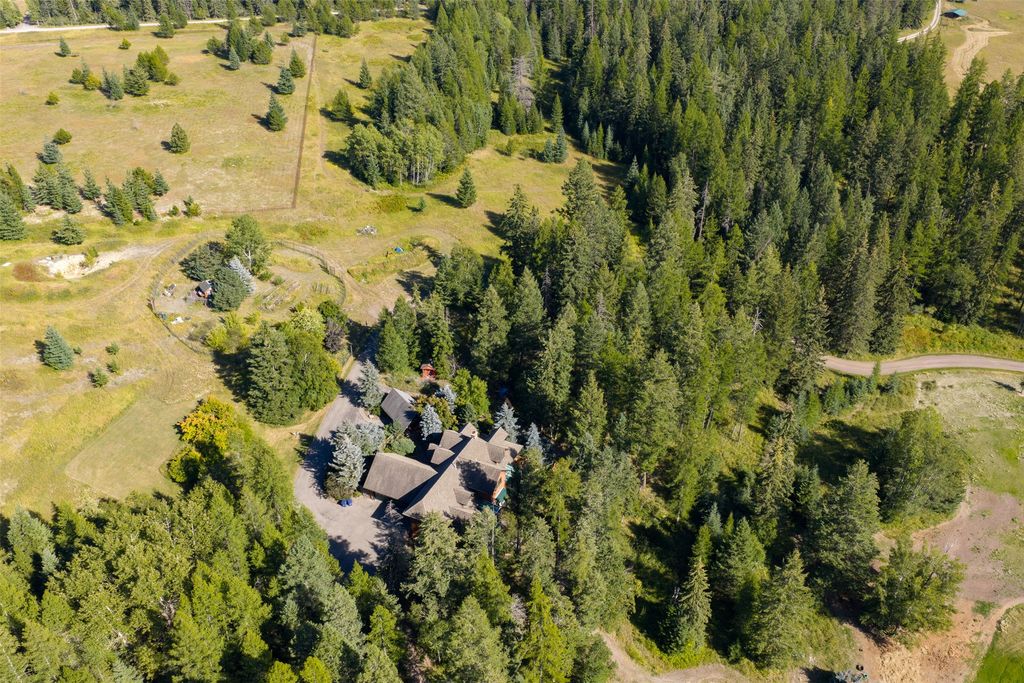 1800 E Edgewood Drive, Whitefish, MT 59937 photo 2