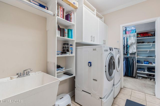 5090 Dovewood Way 6, Knoxville, TN 37918