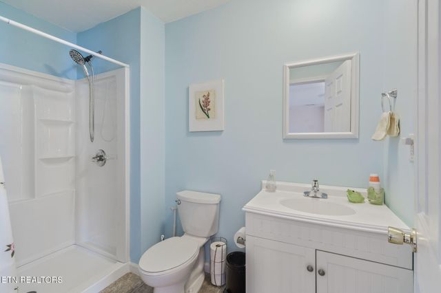 5090 Dovewood Way 6, Knoxville, TN 37918