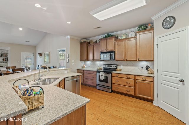 5090 Dovewood Way 6, Knoxville, TN 37918