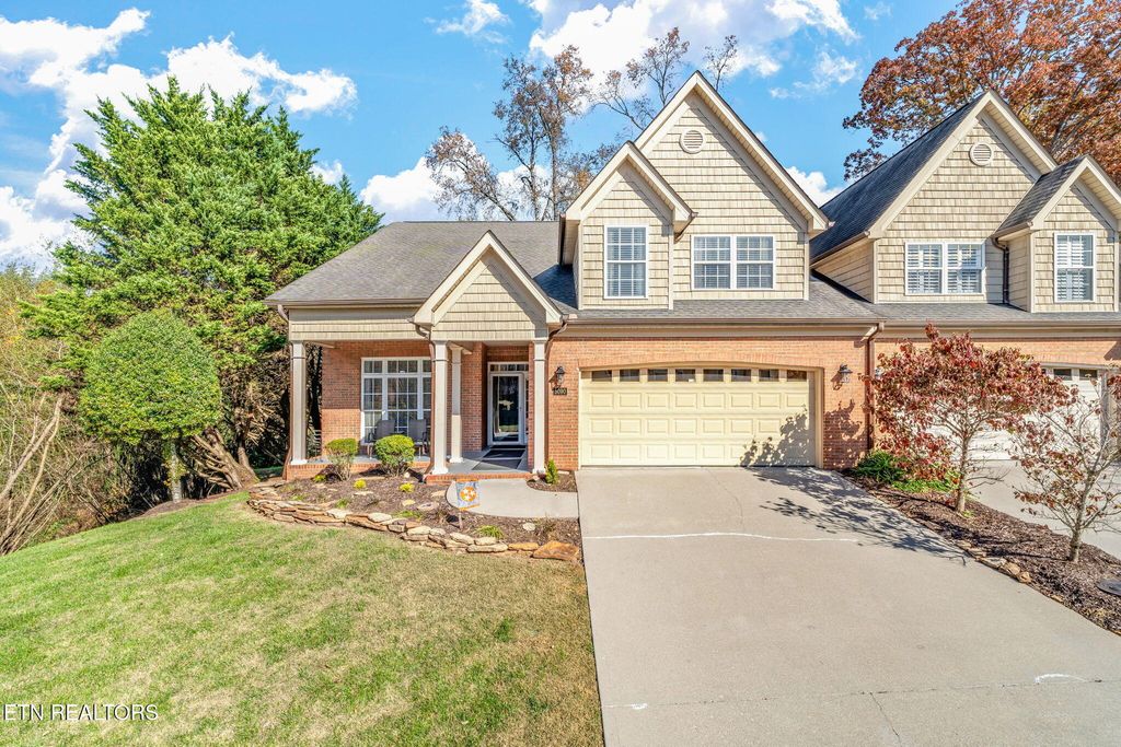 5090 Dovewood Way 6, Knoxville, TN 37918