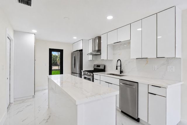 3185 Riddle Road, West Palm Beach, FL 33406