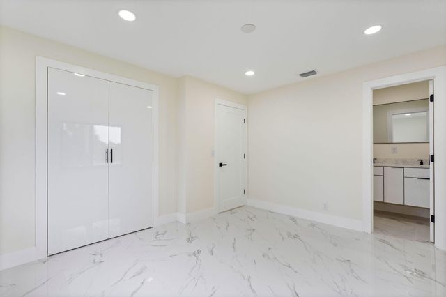 3185 Riddle Road, West Palm Beach, FL 33406