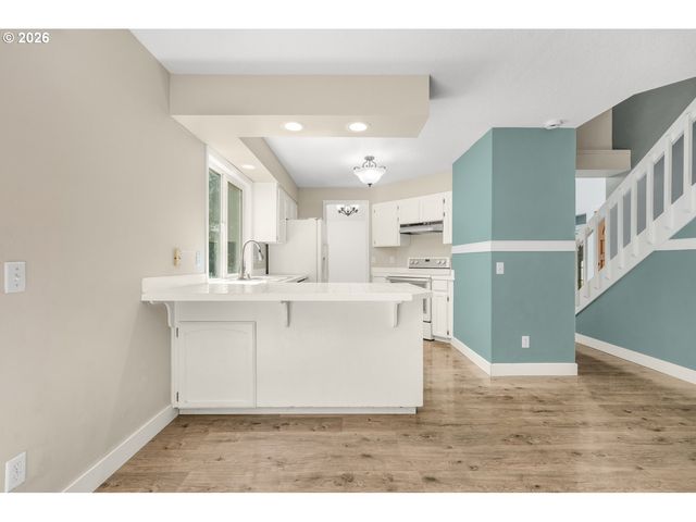 5983 Sw HARMONY Pl, Beaverton, OR 97078