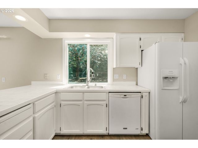 5983 Sw HARMONY Pl, Beaverton, OR 97078