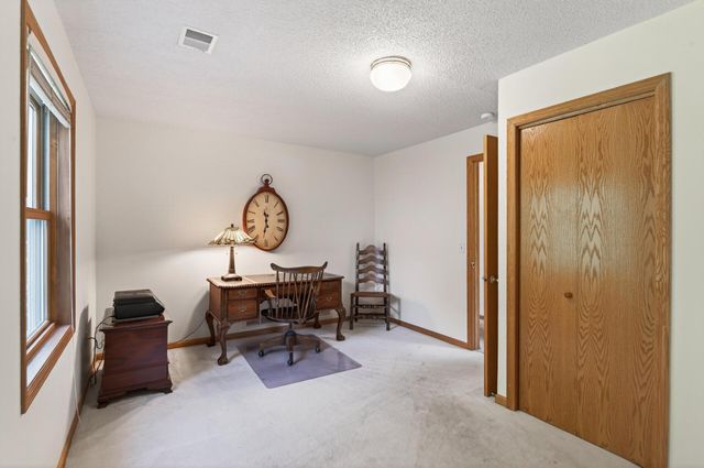 1225 EARLE Way, Burnsville, MN 55306