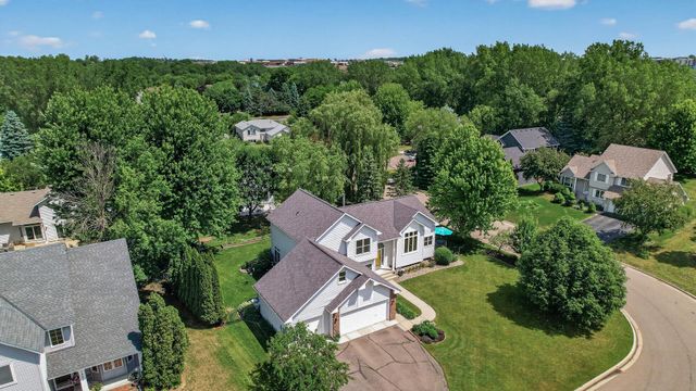 1225 EARLE Way, Burnsville, MN 55306