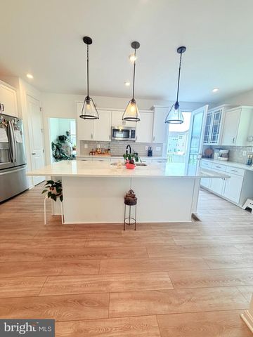 211 DOUGLAS WAY, Middletown, DE 19709