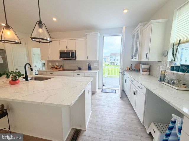 211 DOUGLAS WAY, Middletown, DE 19709