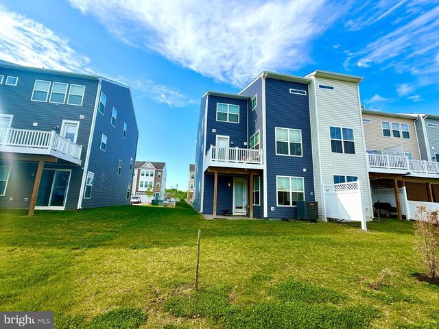 211 DOUGLAS WAY, Middletown, DE 19709