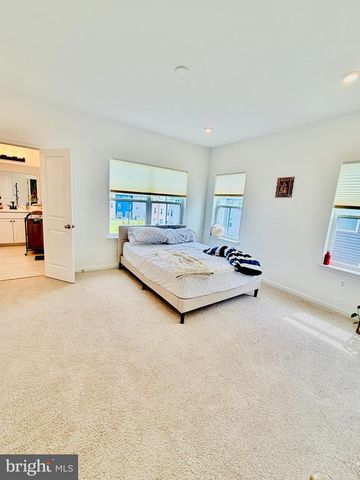 211 DOUGLAS WAY, Middletown, DE 19709