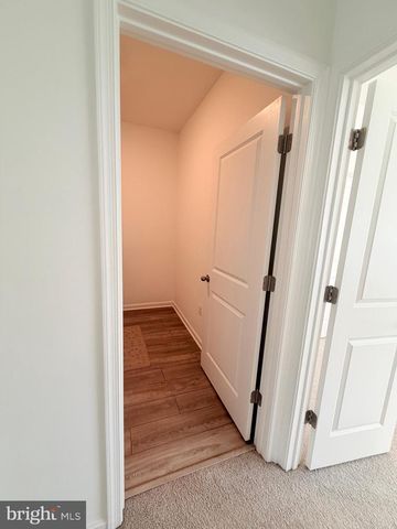 211 DOUGLAS WAY, Middletown, DE 19709