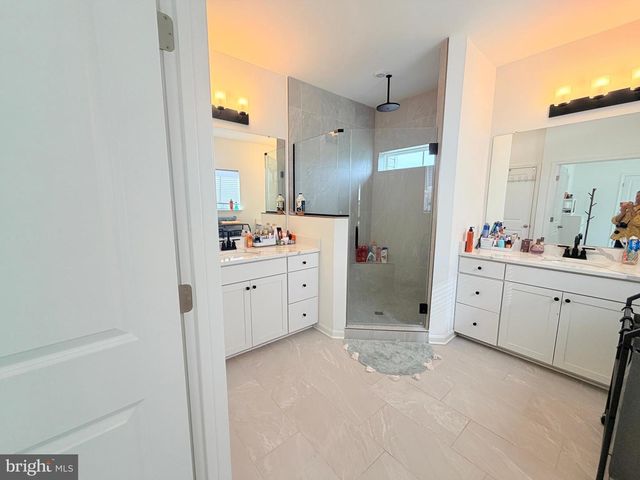 211 DOUGLAS WAY, Middletown, DE 19709