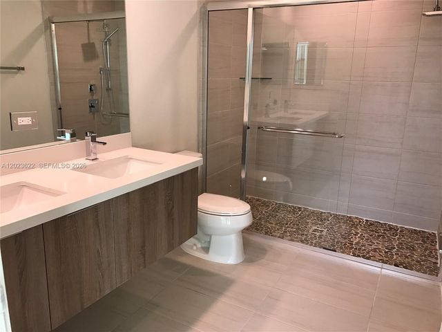 7805 NW 104th Ave 4, Doral, FL 33178