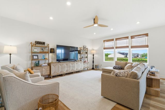 1930 Cavolo Drive, Hilliard, OH 43026
