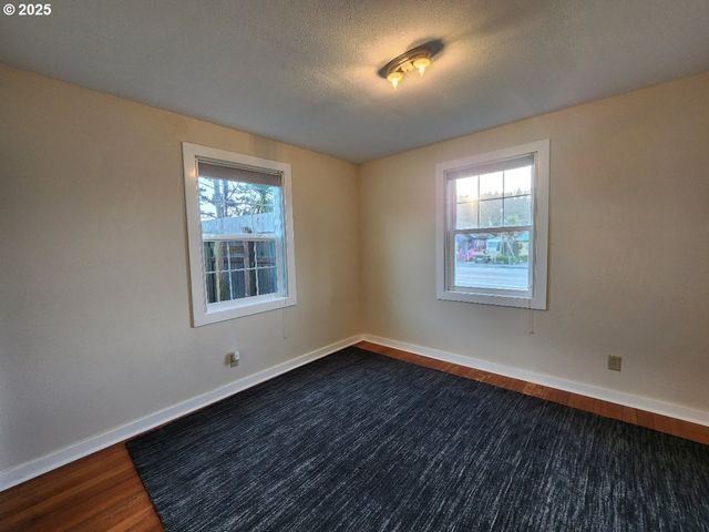 928 OREGON St, Port Orford, OR 97465